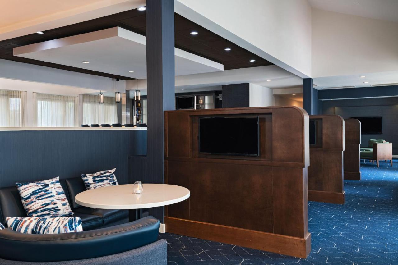 Hotel Courtyard By Marriott San Antonio Airport Exterior foto